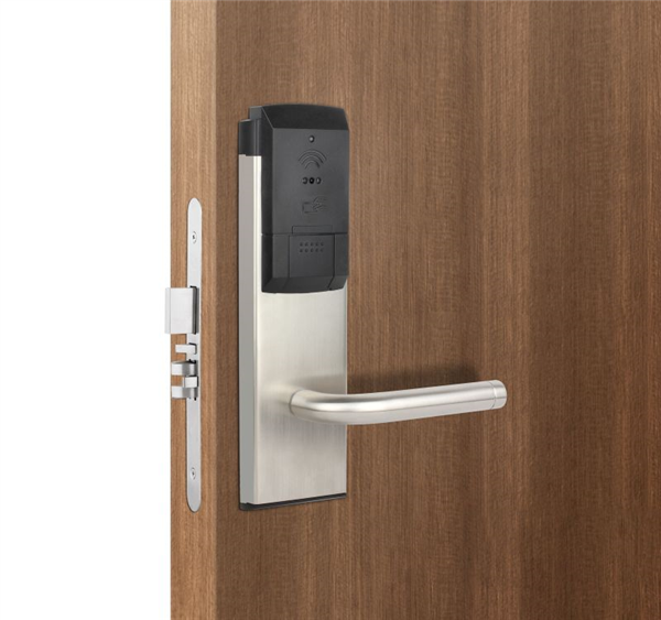 RFID lock system for hotel